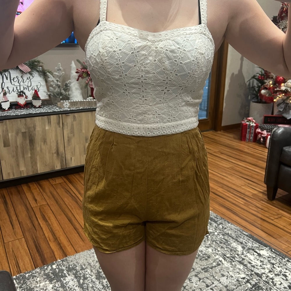 Anthropologie Mermaid Addie Eyelet Lace Romper Size Small